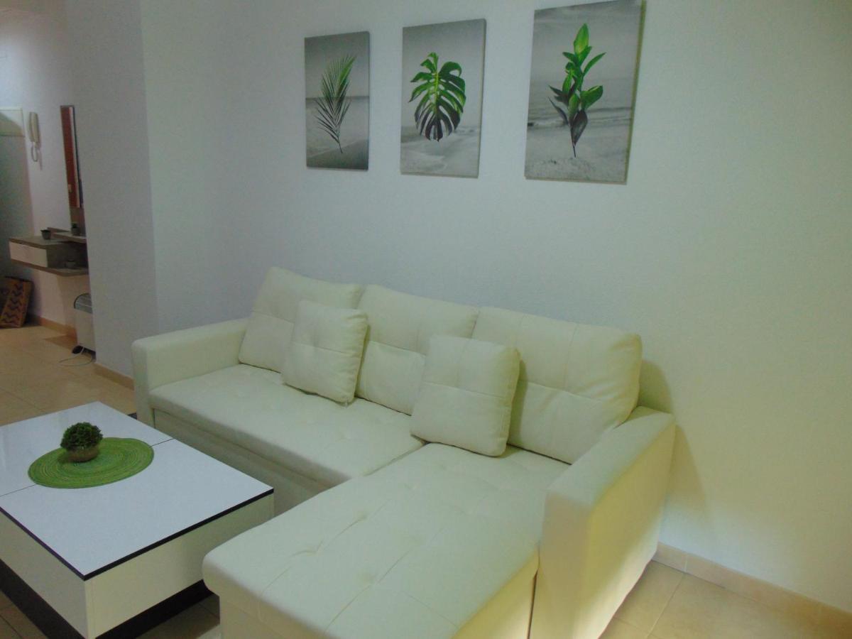 Apartamentos Varios Con 2 Dorm En Marina Dor , La Playa De Amplaries 47 , Vista Lateral Al Mar Оропеса-дель-Мар Екстер'єр фото