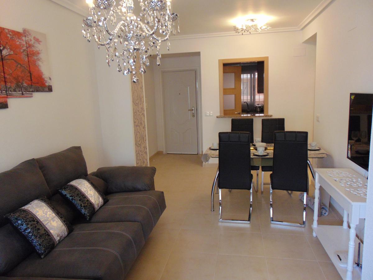 Apartamentos Varios Con 2 Dorm En Marina Dor , La Playa De Amplaries 47 , Vista Lateral Al Mar Оропеса-дель-Мар Екстер'єр фото