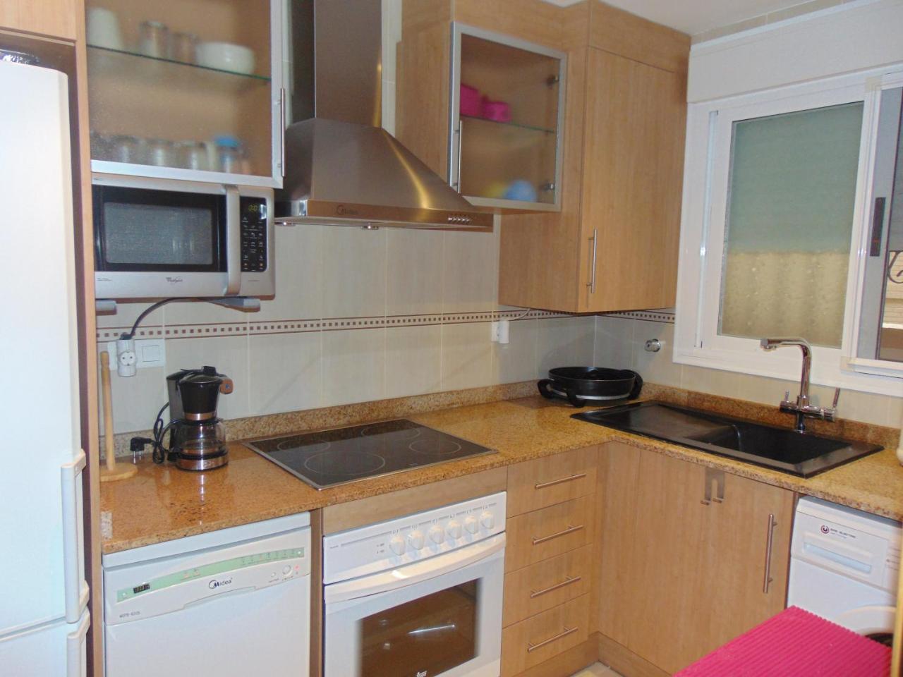 Apartamentos Varios Con 2 Dorm En Marina Dor , La Playa De Amplaries 47 , Vista Lateral Al Mar Оропеса-дель-Мар Екстер'єр фото