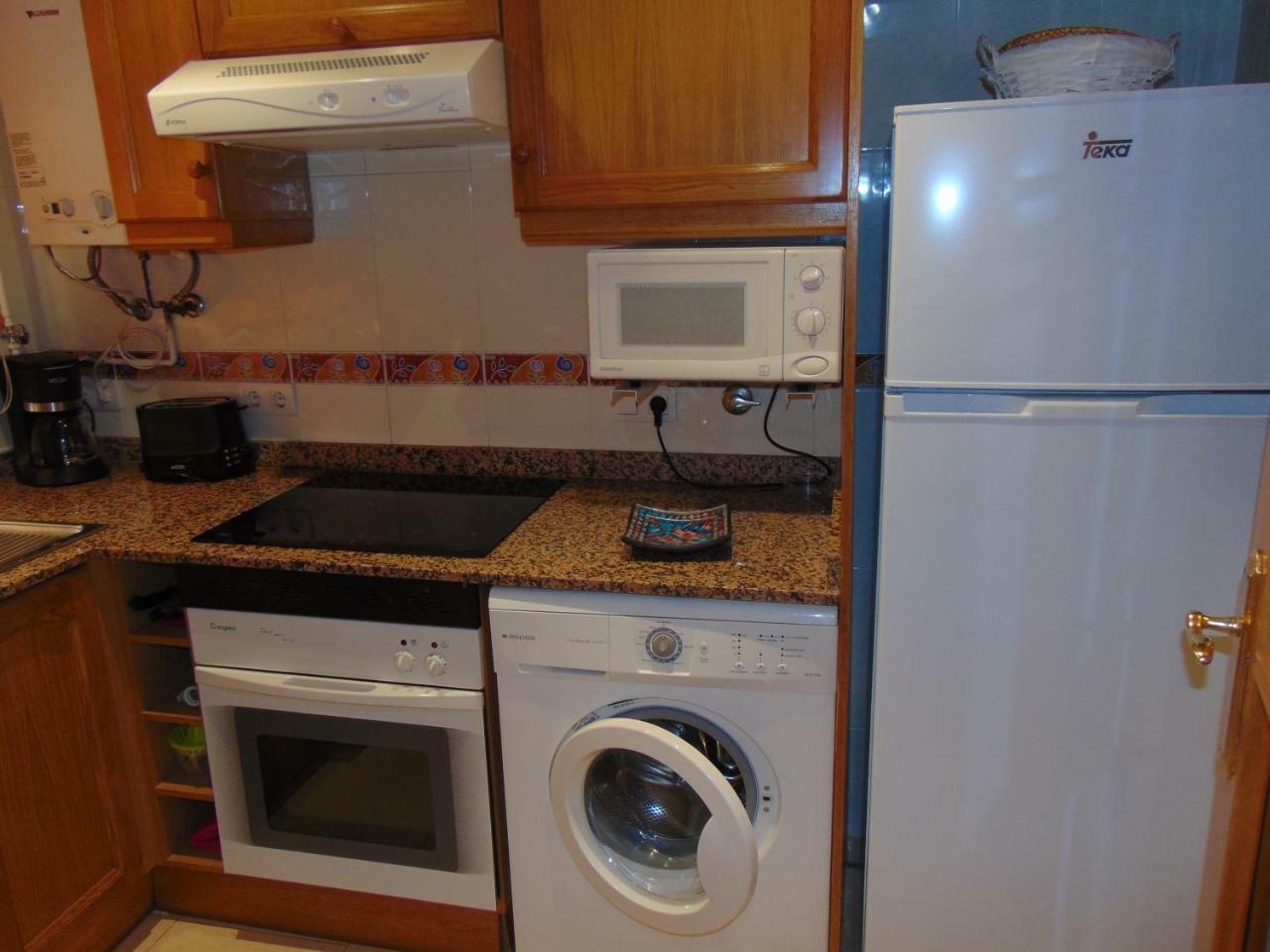 Apartamentos Varios Con 2 Dorm En Marina Dor , La Playa De Amplaries 47 , Vista Lateral Al Mar Оропеса-дель-Мар Екстер'єр фото