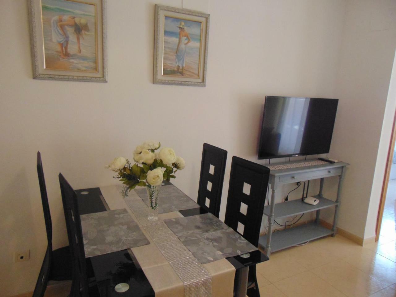 Apartamentos Varios Con 2 Dorm En Marina Dor , La Playa De Amplaries 47 , Vista Lateral Al Mar Оропеса-дель-Мар Екстер'єр фото